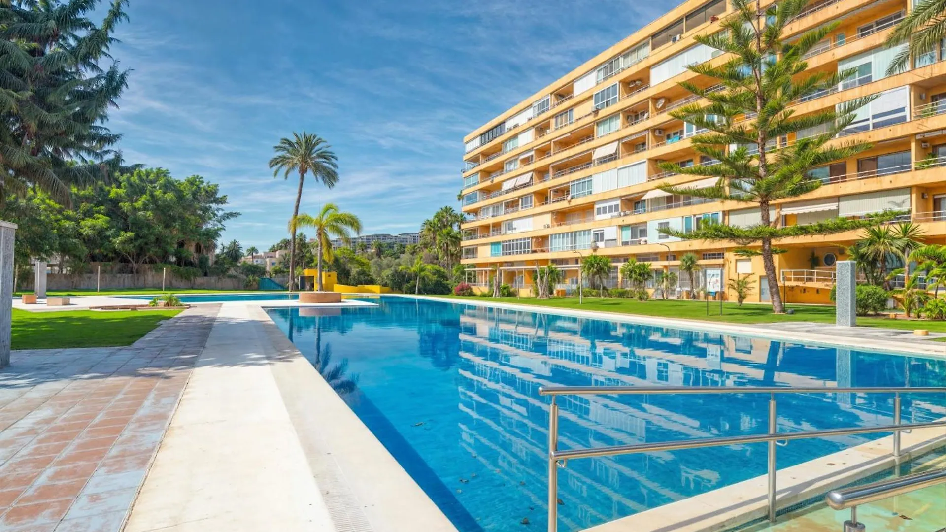Apt. Colina De Mar- Coastal Retreat Near The Beach Torremolinos