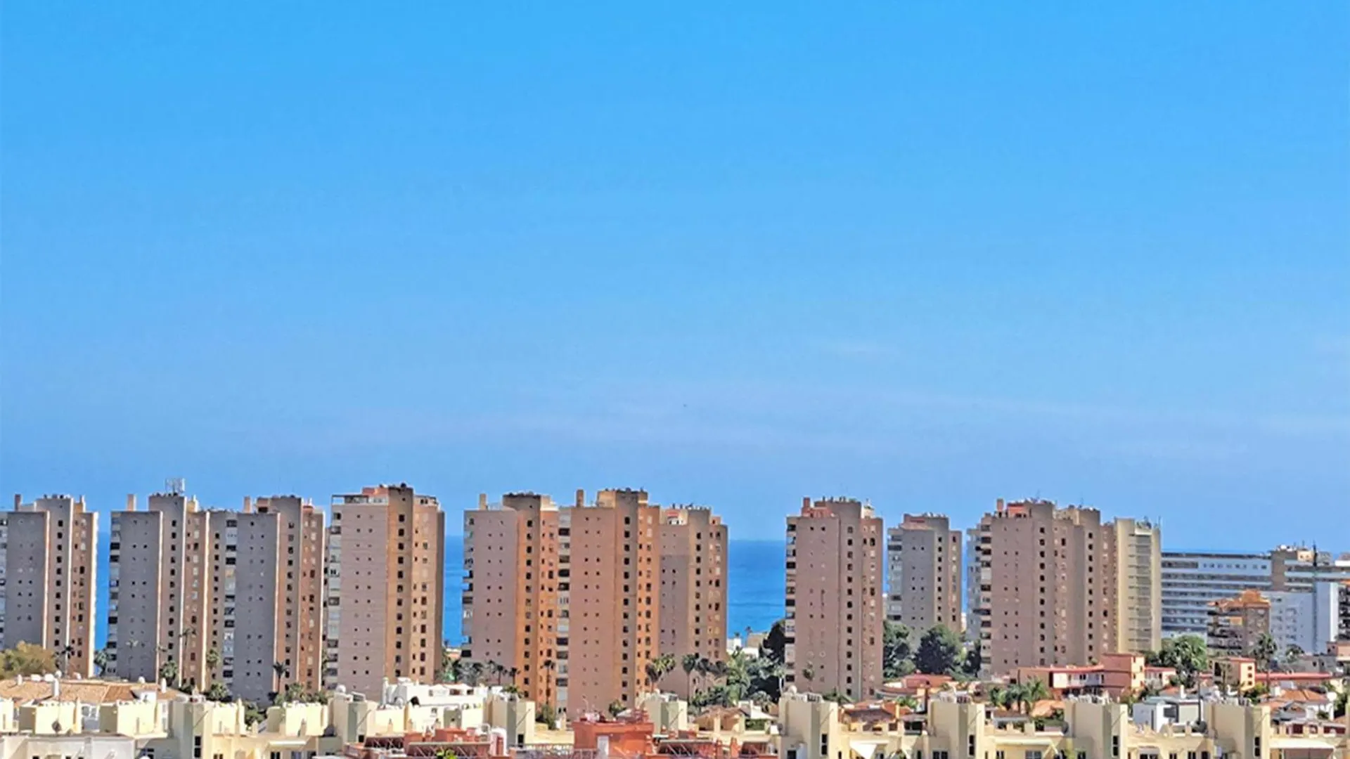 Apartment Apt. Colina De Mar- Coastal Retreat Near The Beach Torremolinos