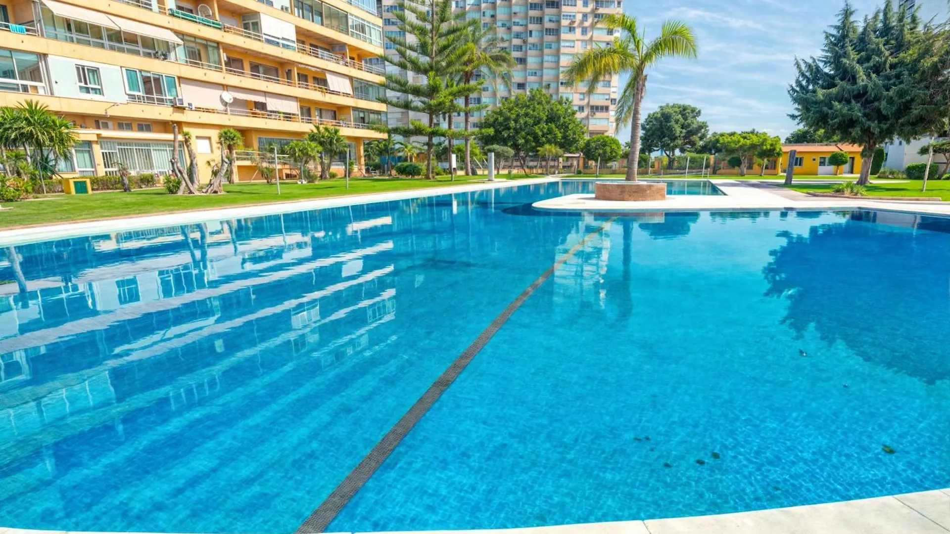 Apt. Colina De Mar- Coastal Retreat Near The Beach Torremolinos Lejlighed